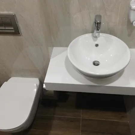 Ponti Хотел